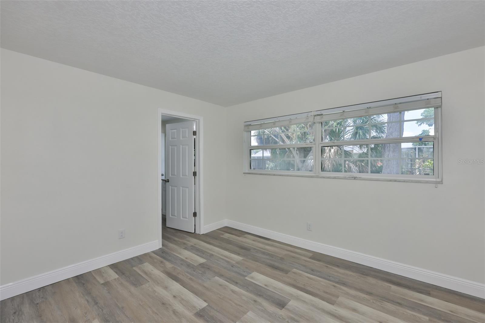 BAY CREST PARK UNIT 16 - Residential