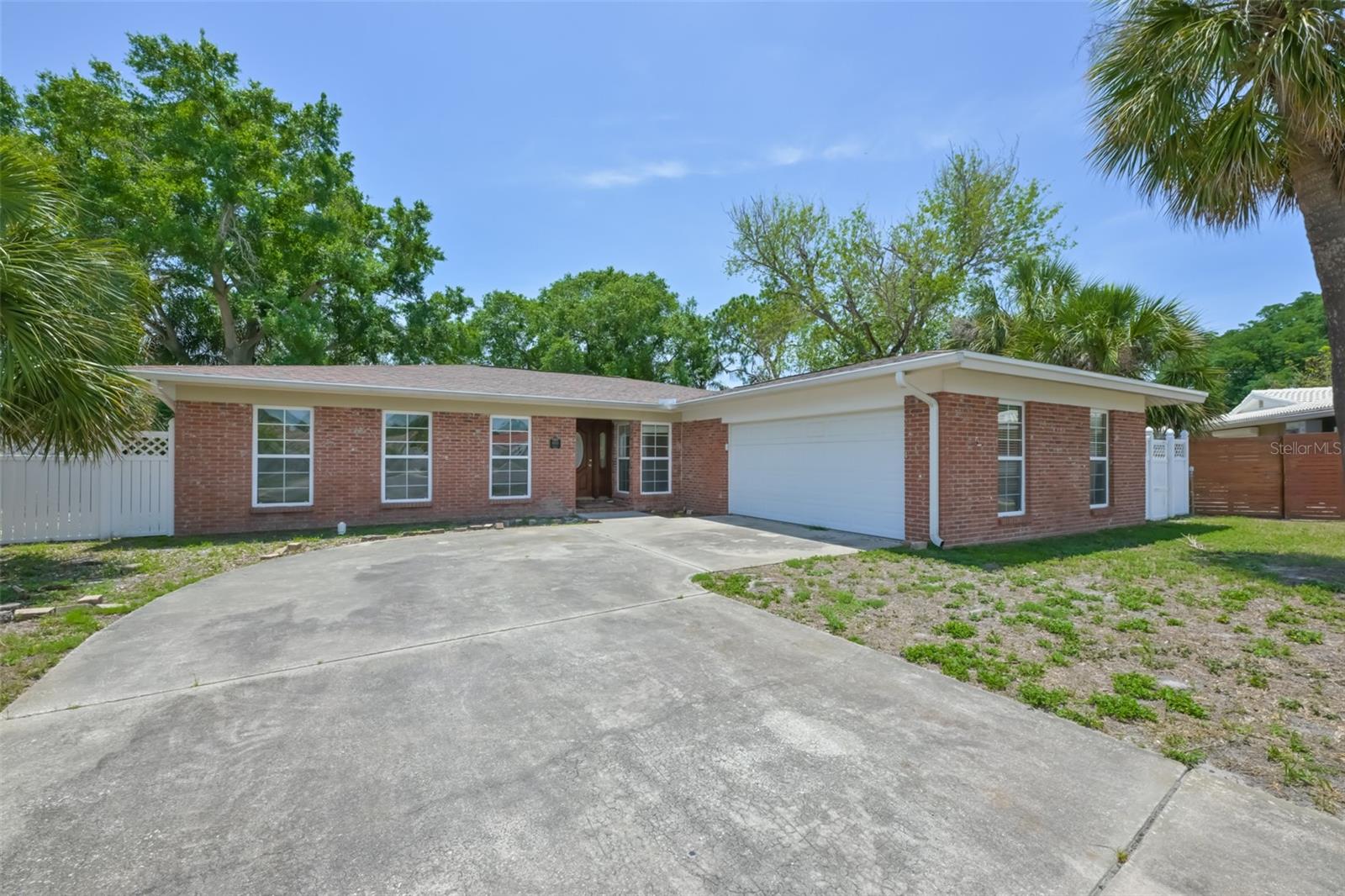 BAY CREST PARK UNIT 16 - Residential