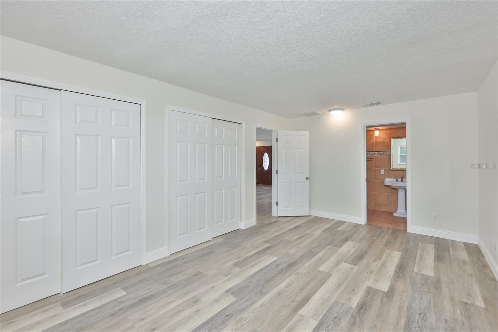 BAY CREST PARK UNIT 16 - Residential