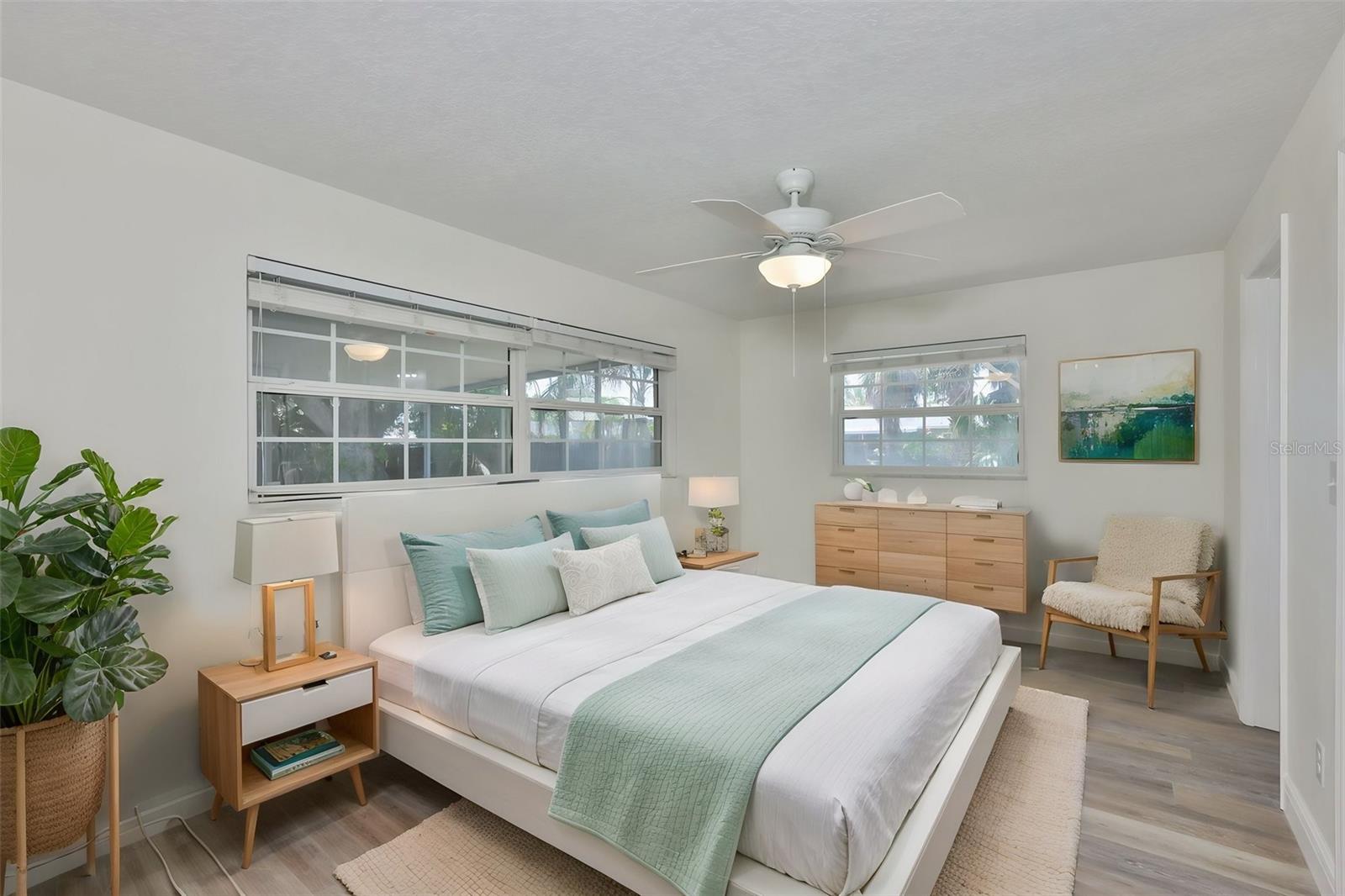 BAY CREST PARK UNIT 16 - Residential