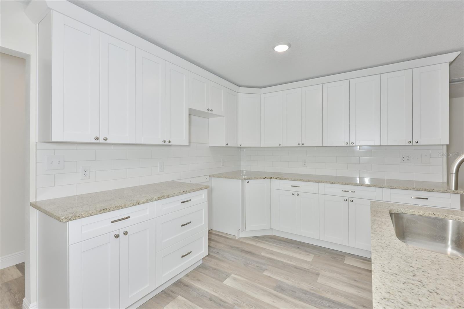 BAY CREST PARK UNIT 16 - Residential