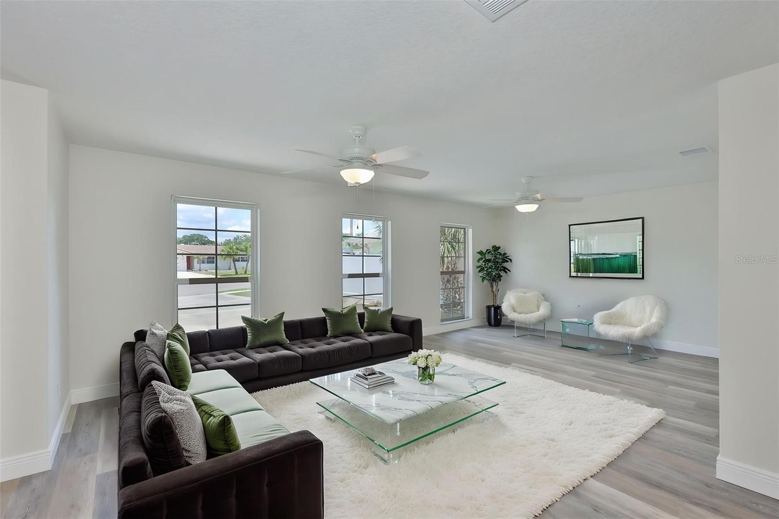 BAY CREST PARK UNIT 16 - Residential