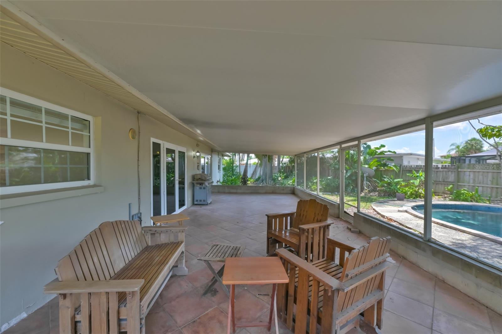 BAY CREST PARK UNIT 16 - Residential