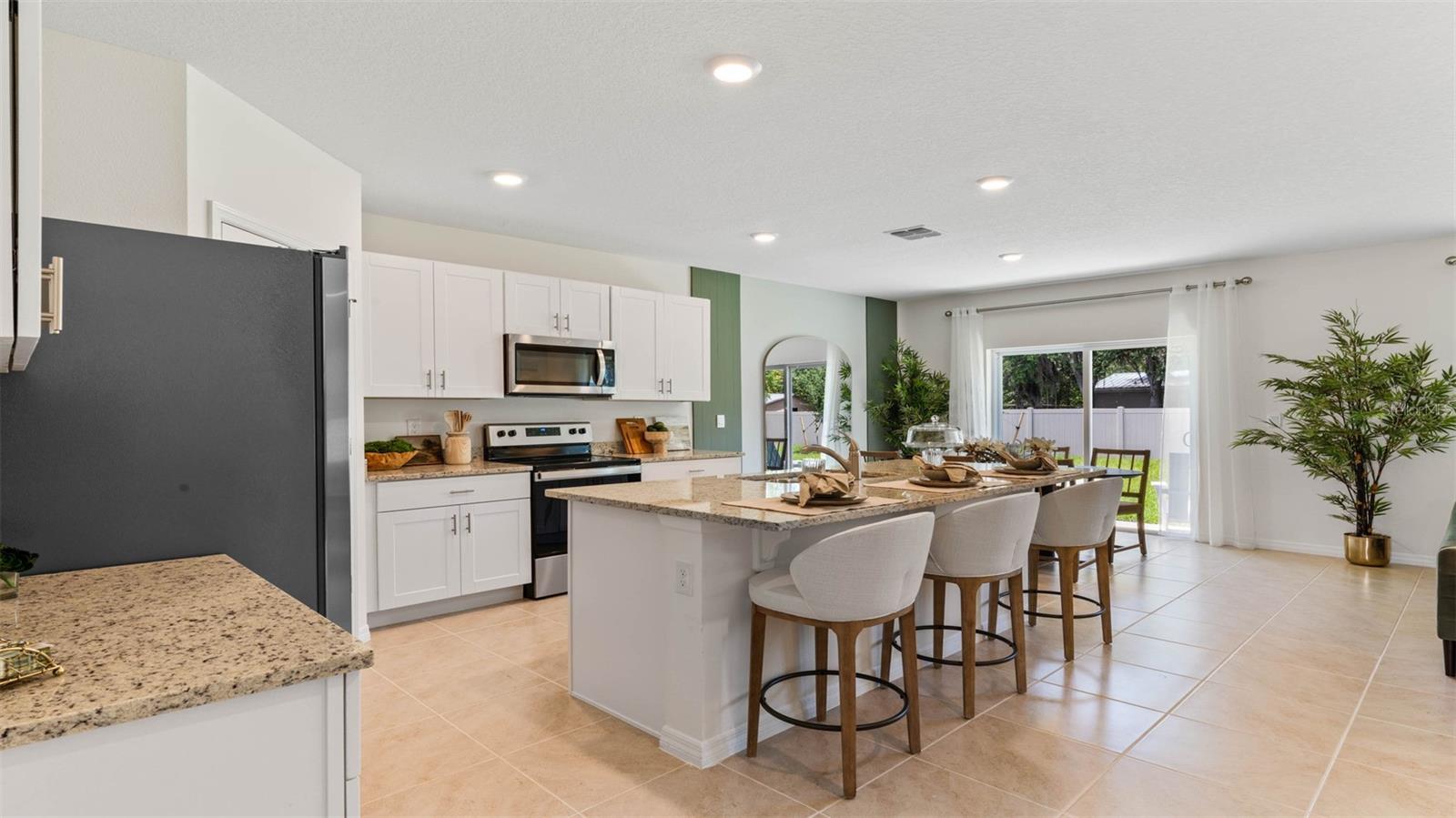 HARMONY WEST - Residential