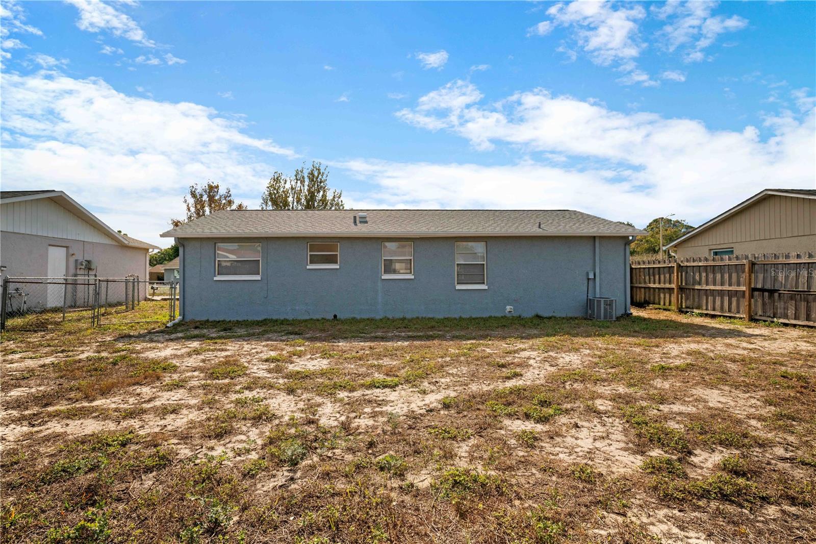 HILLANDALE - Residential