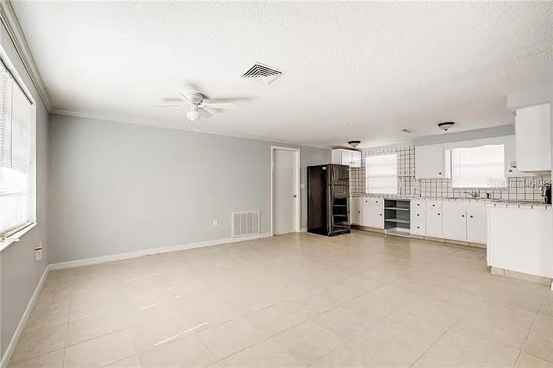 HILLANDALE - Residential