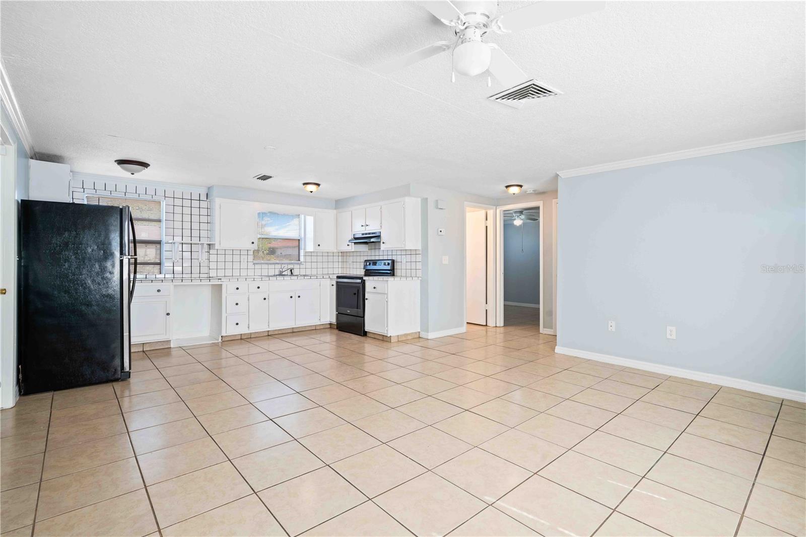 HILLANDALE - Residential