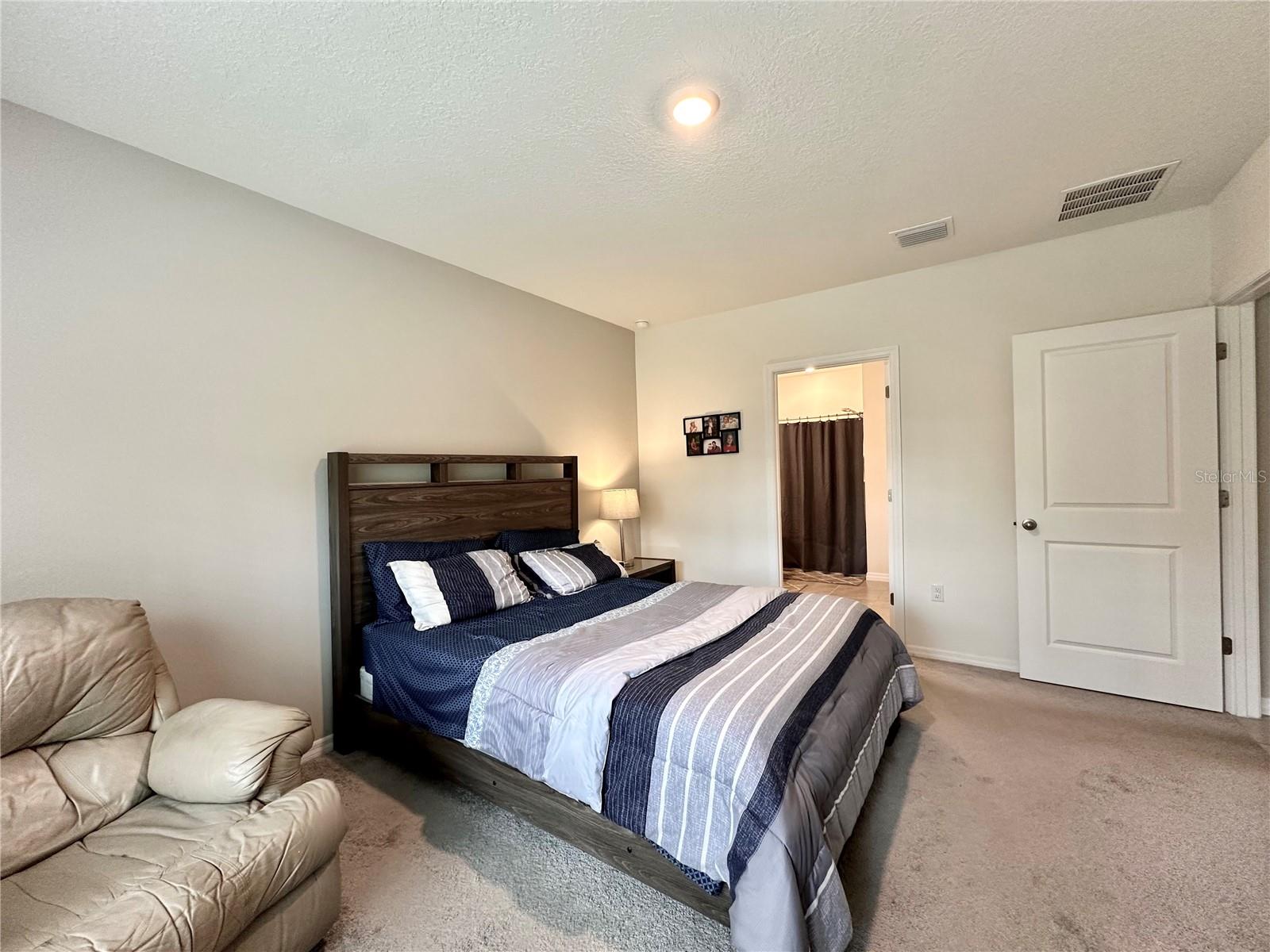 LAKE DIAMOND NORTH - Residential