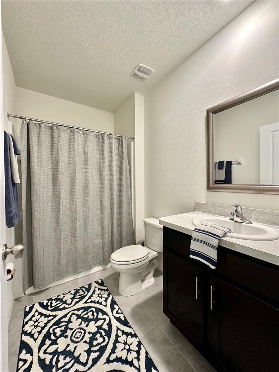 LAKE DIAMOND NORTH - Residential