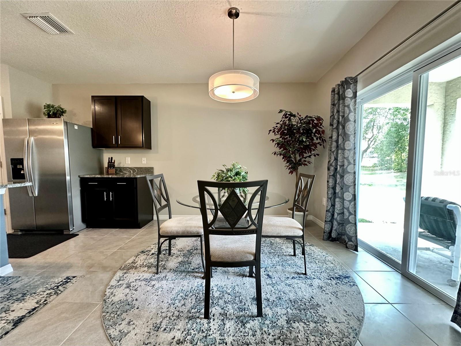 LAKE DIAMOND NORTH - Residential