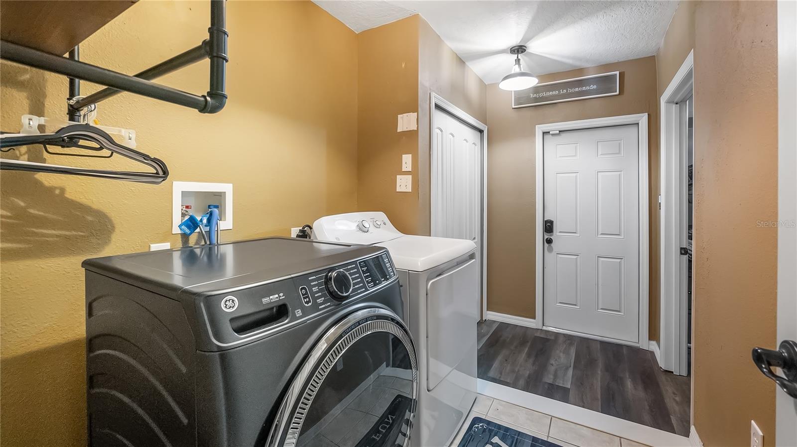 FRUITLAND PARK GLEN PH 01 02 & 03 - Residential