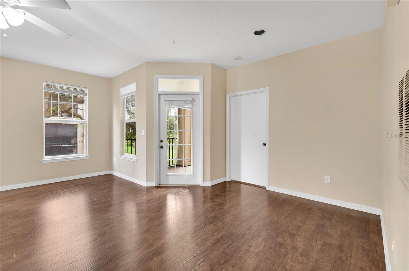 404 SUMMIT RIDGE PLACE 212