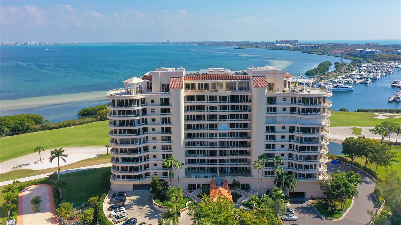 GRAND BAY 4 - Residential
