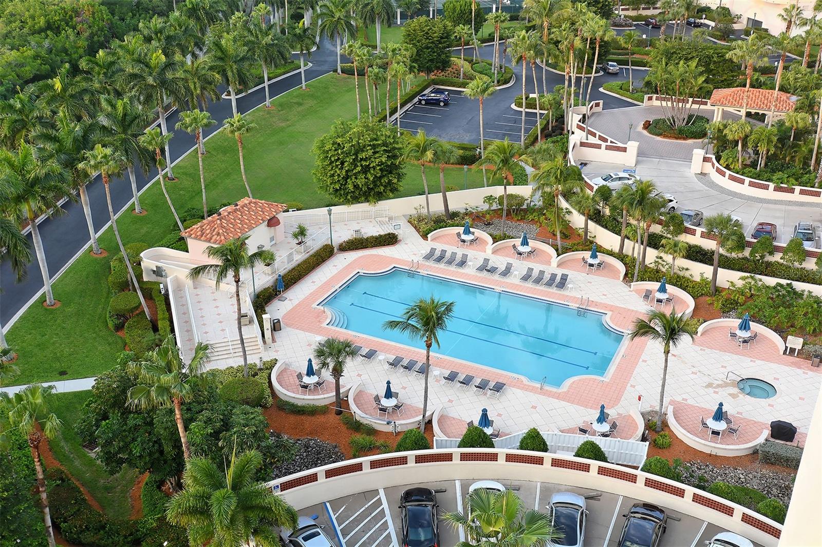 GRAND BAY 4 - Residential