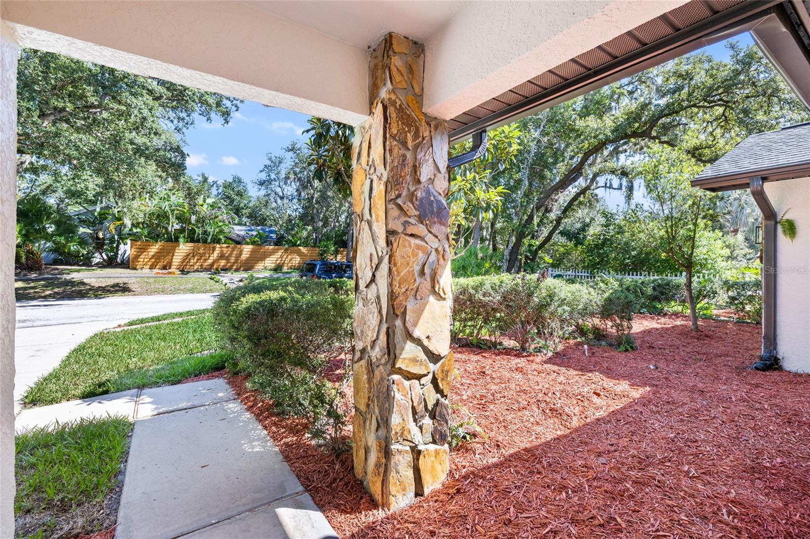 76 BAY WOODS DRIVE