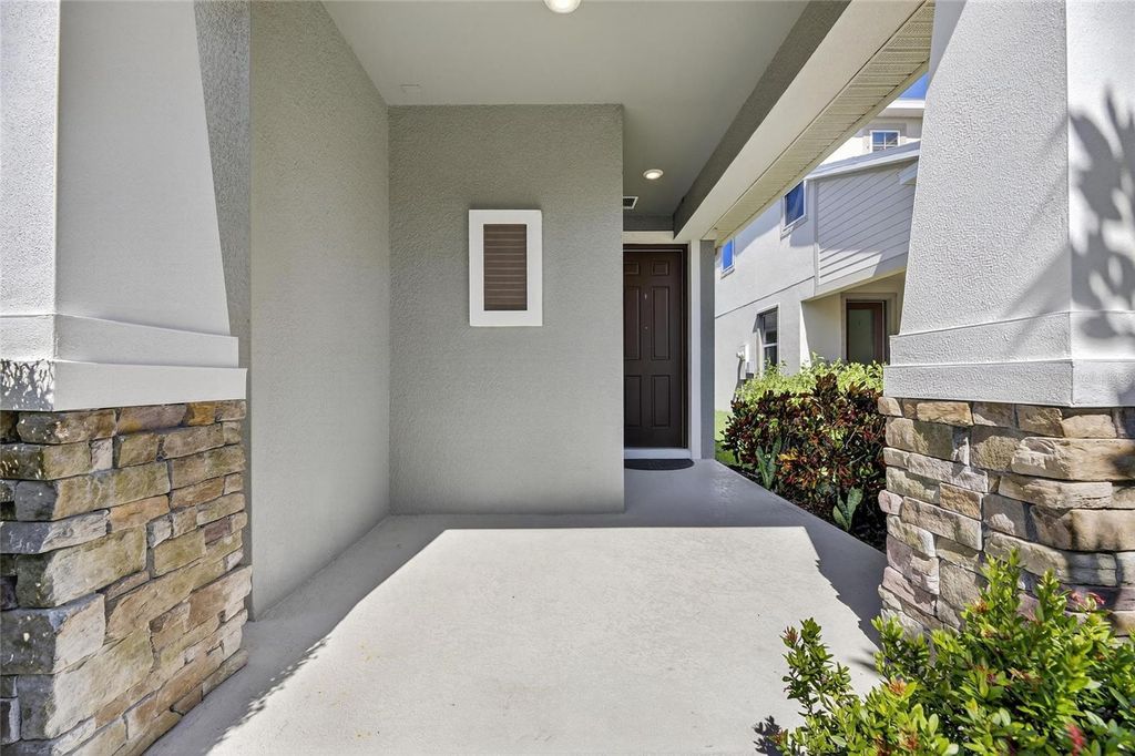 Photo of 6138 Voyagers Place, Apollo Beach, FL 33572 (MLS # TB8430504)