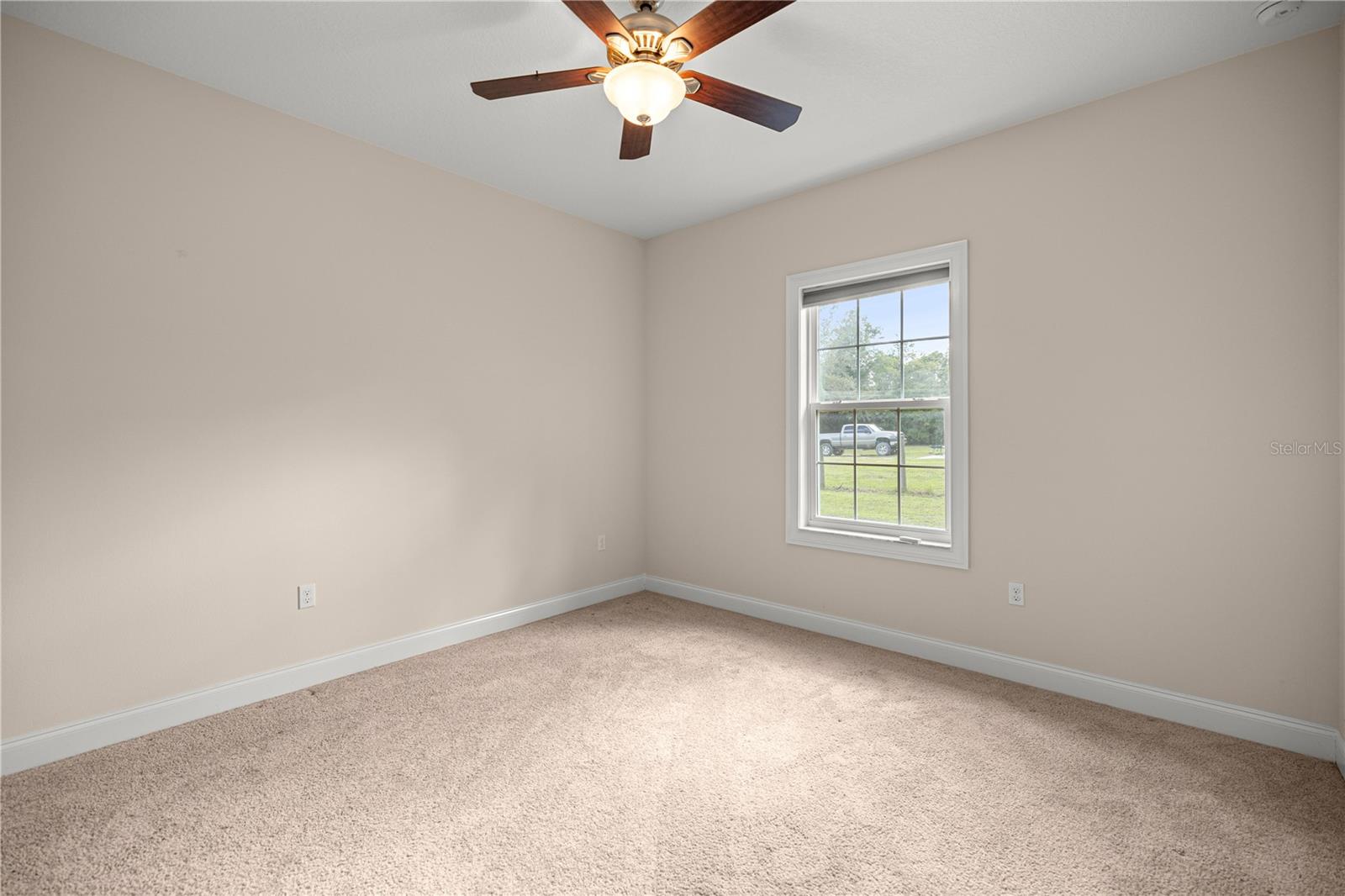 ROLLING RANCHETTES - Residential