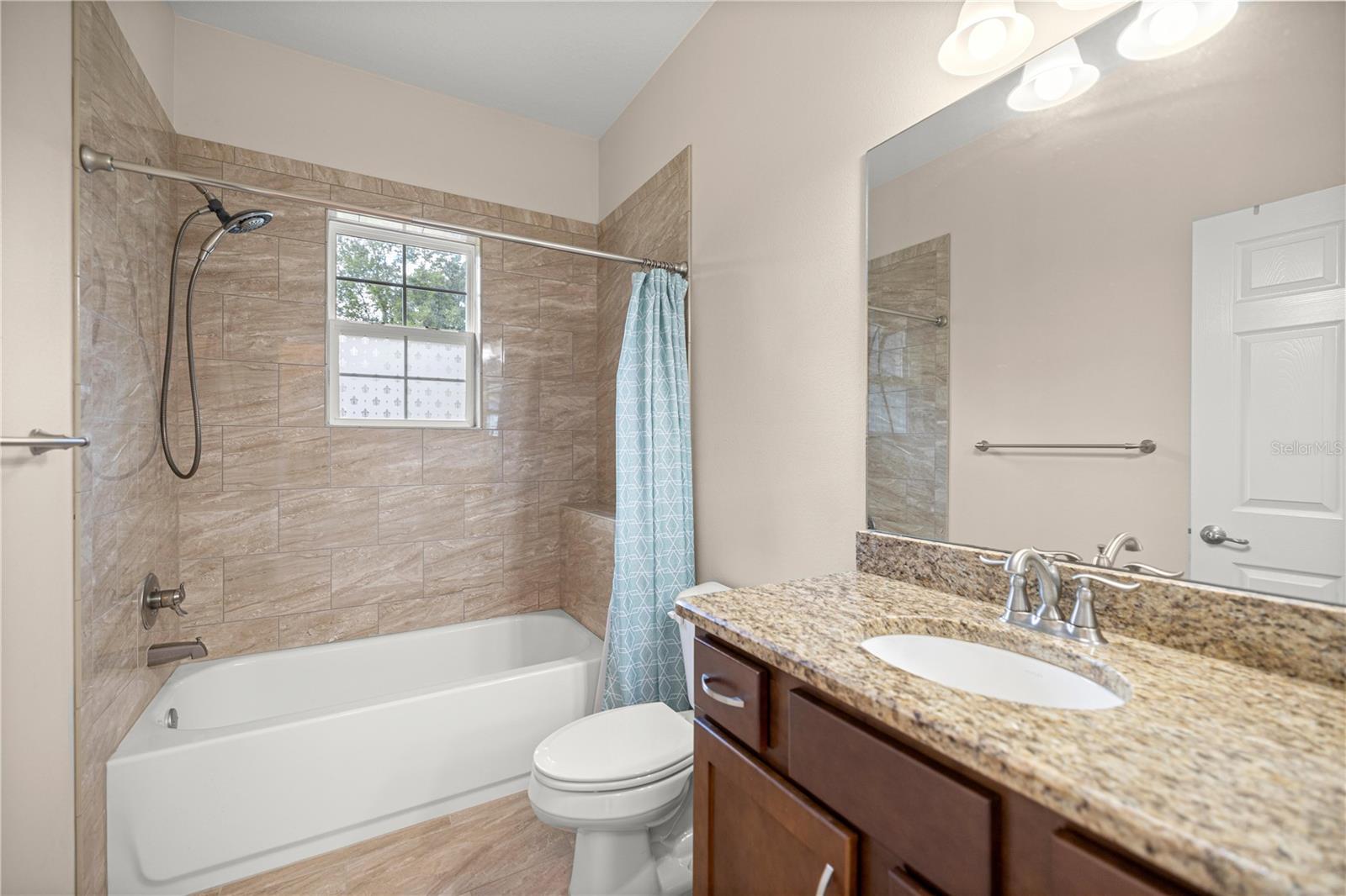 ROLLING RANCHETTES - Residential