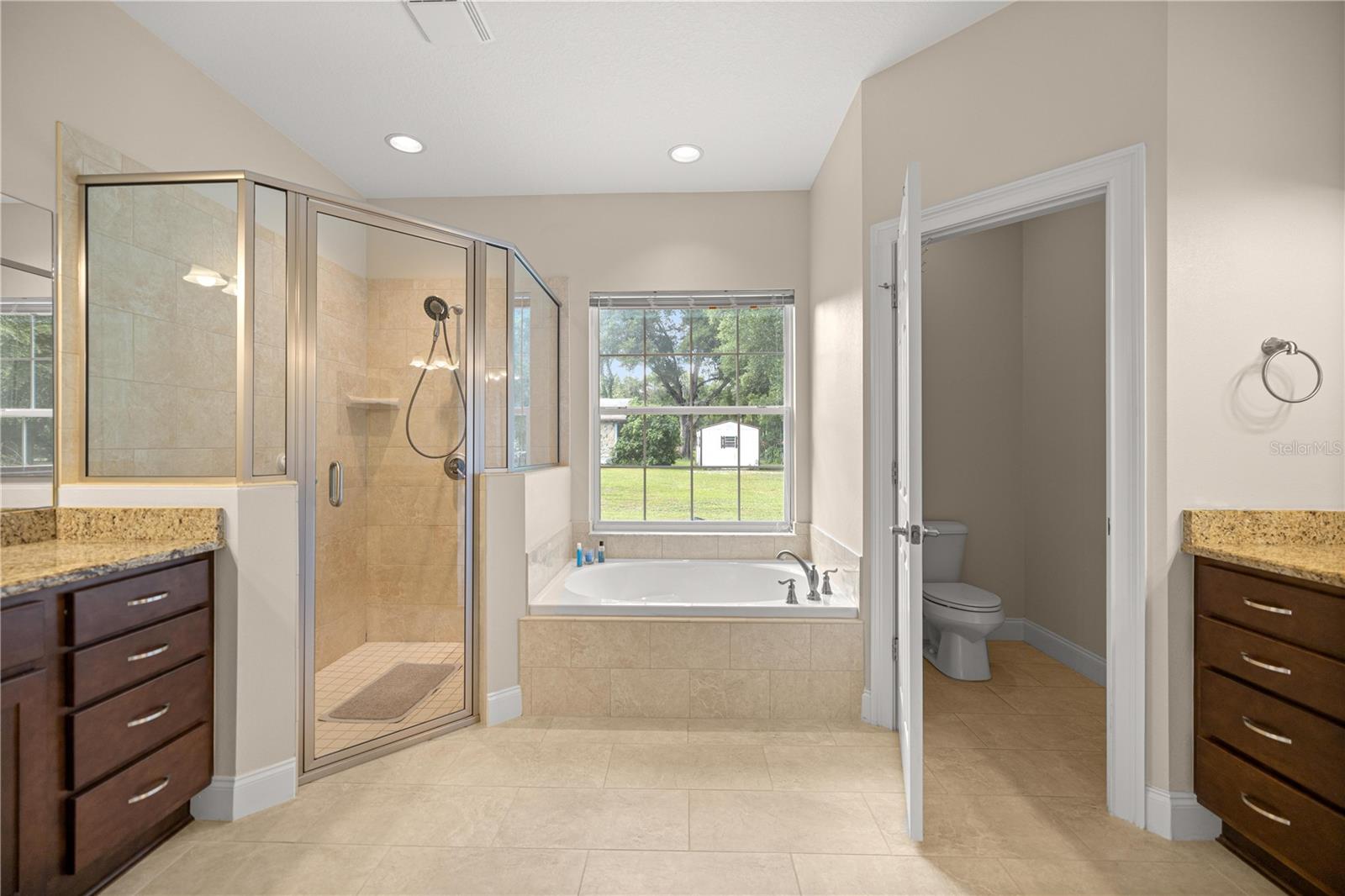 ROLLING RANCHETTES - Residential