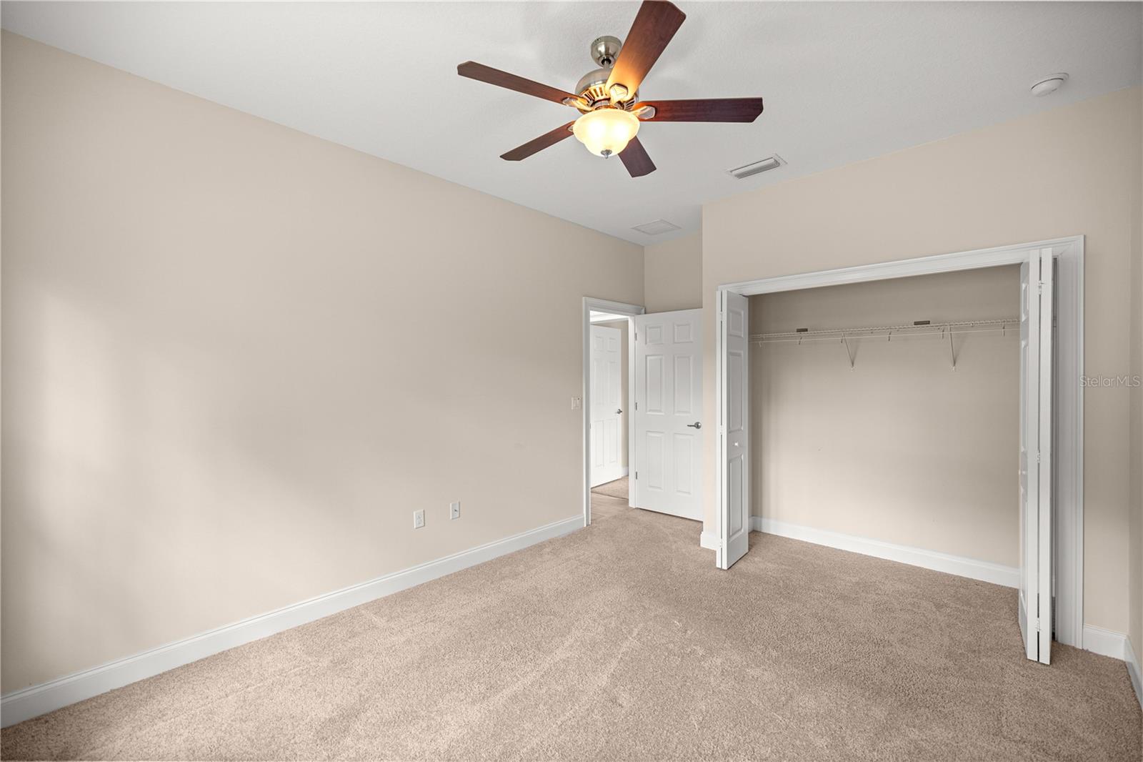 ROLLING RANCHETTES - Residential