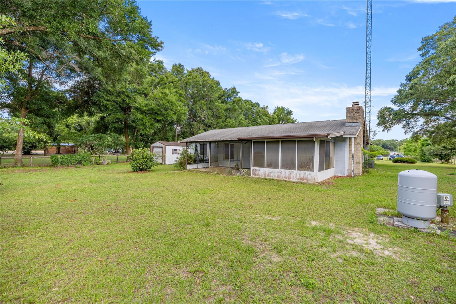 ROLLING RANCHETTES - Residential