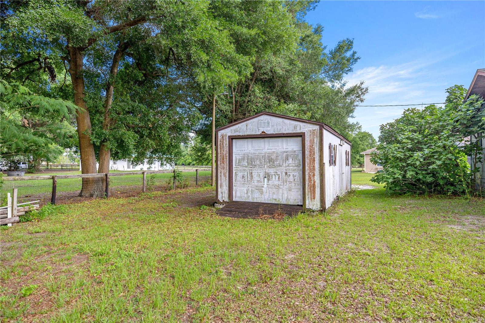 ROLLING RANCHETTES - Residential