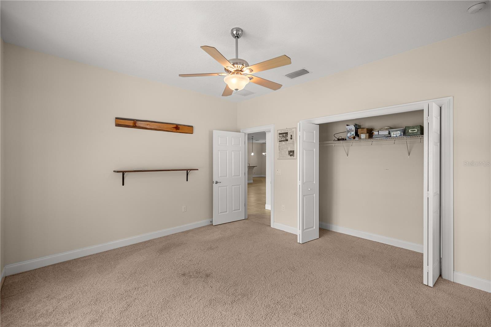ROLLING RANCHETTES - Residential