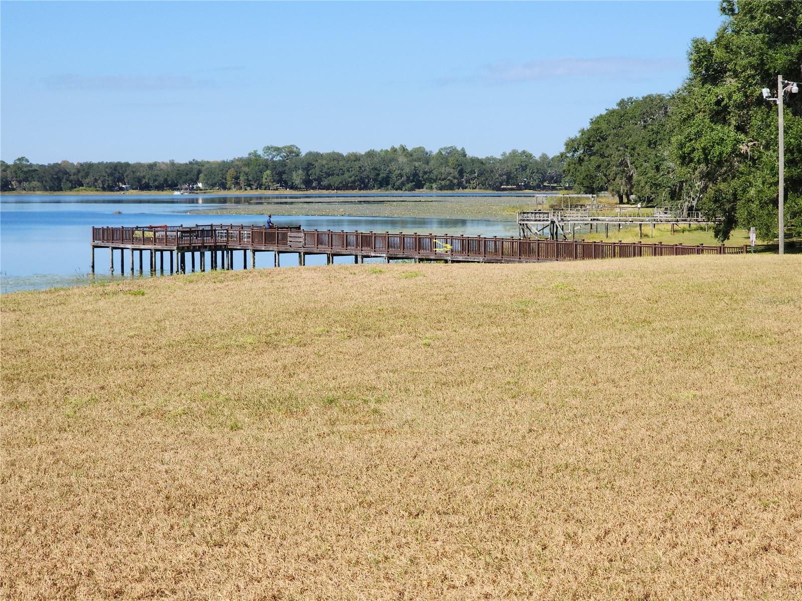 RAINBOW LAKES ESTATES - Residential
