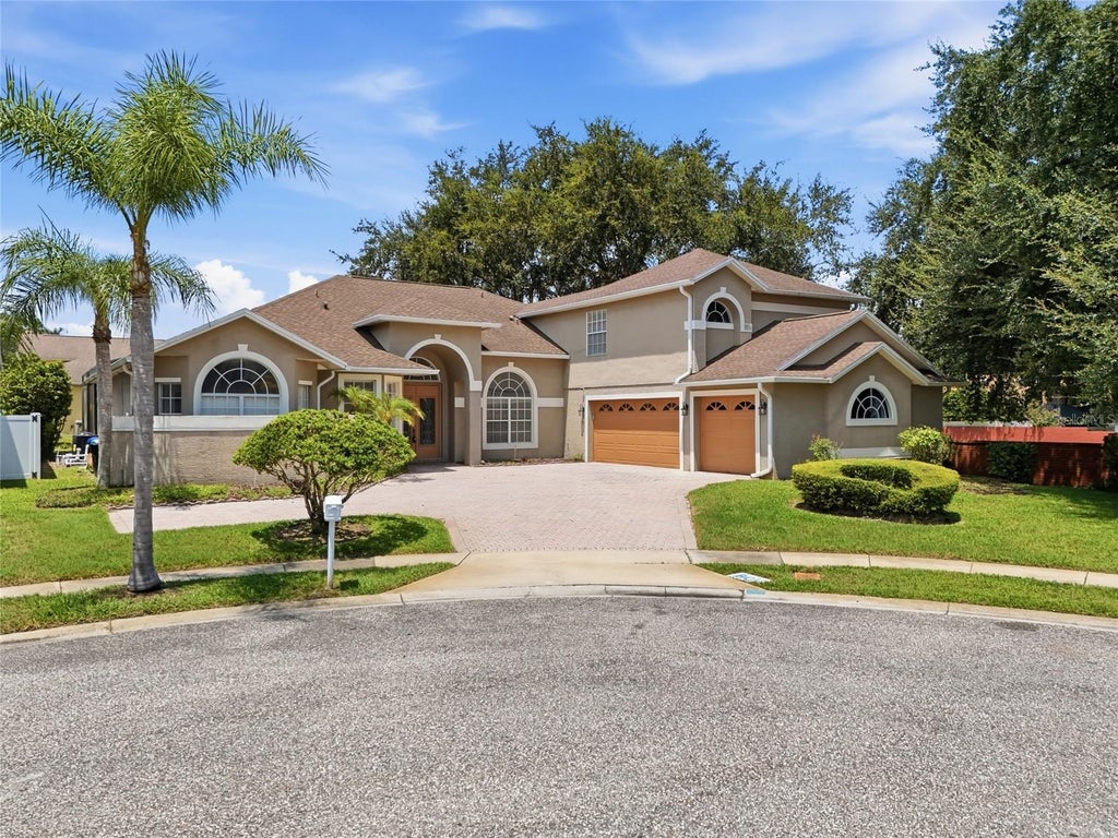 Photo of 10008 Canopy Tree Court, Orlando, FL 32836 (MLS # O6434499)