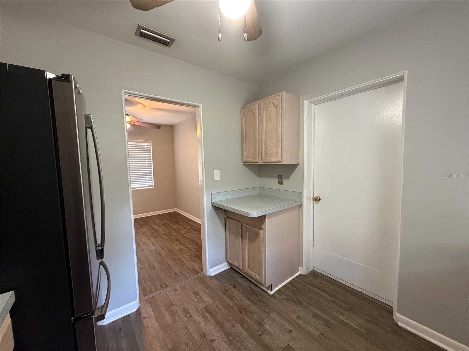 DOVER SHORES FIFTH ADD - Residential