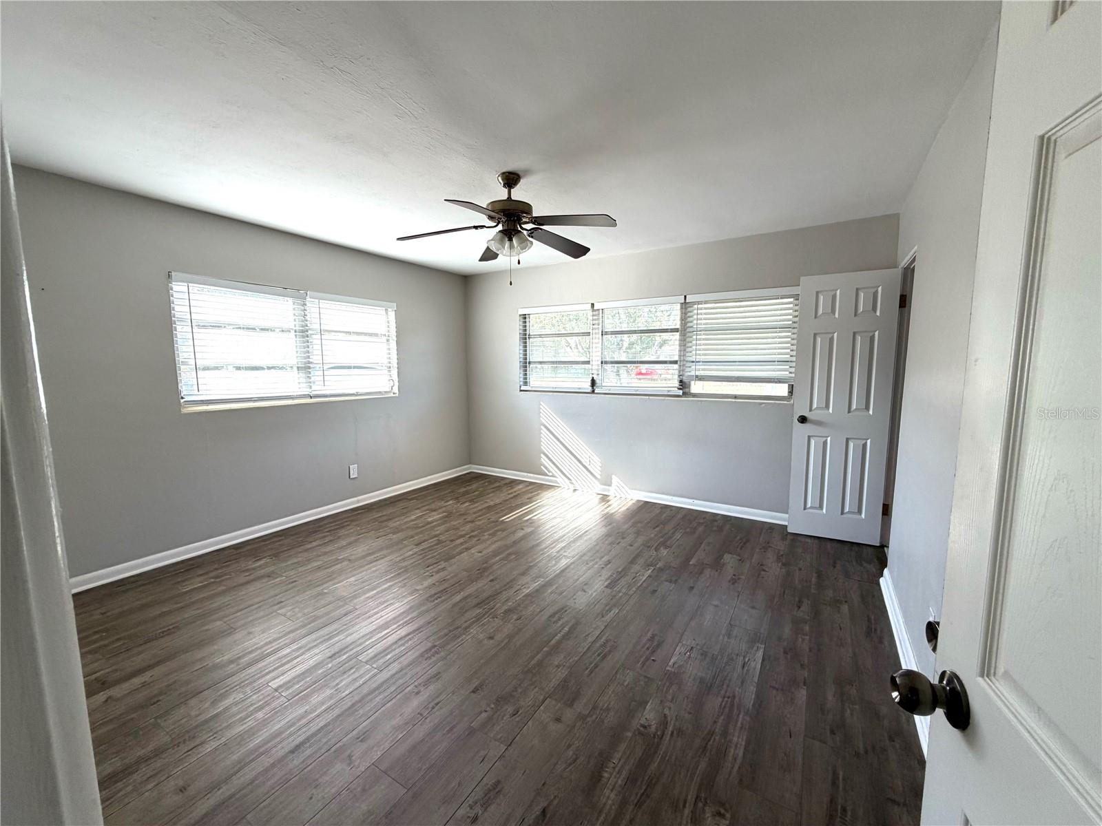 DOVER SHORES FIFTH ADD - Residential