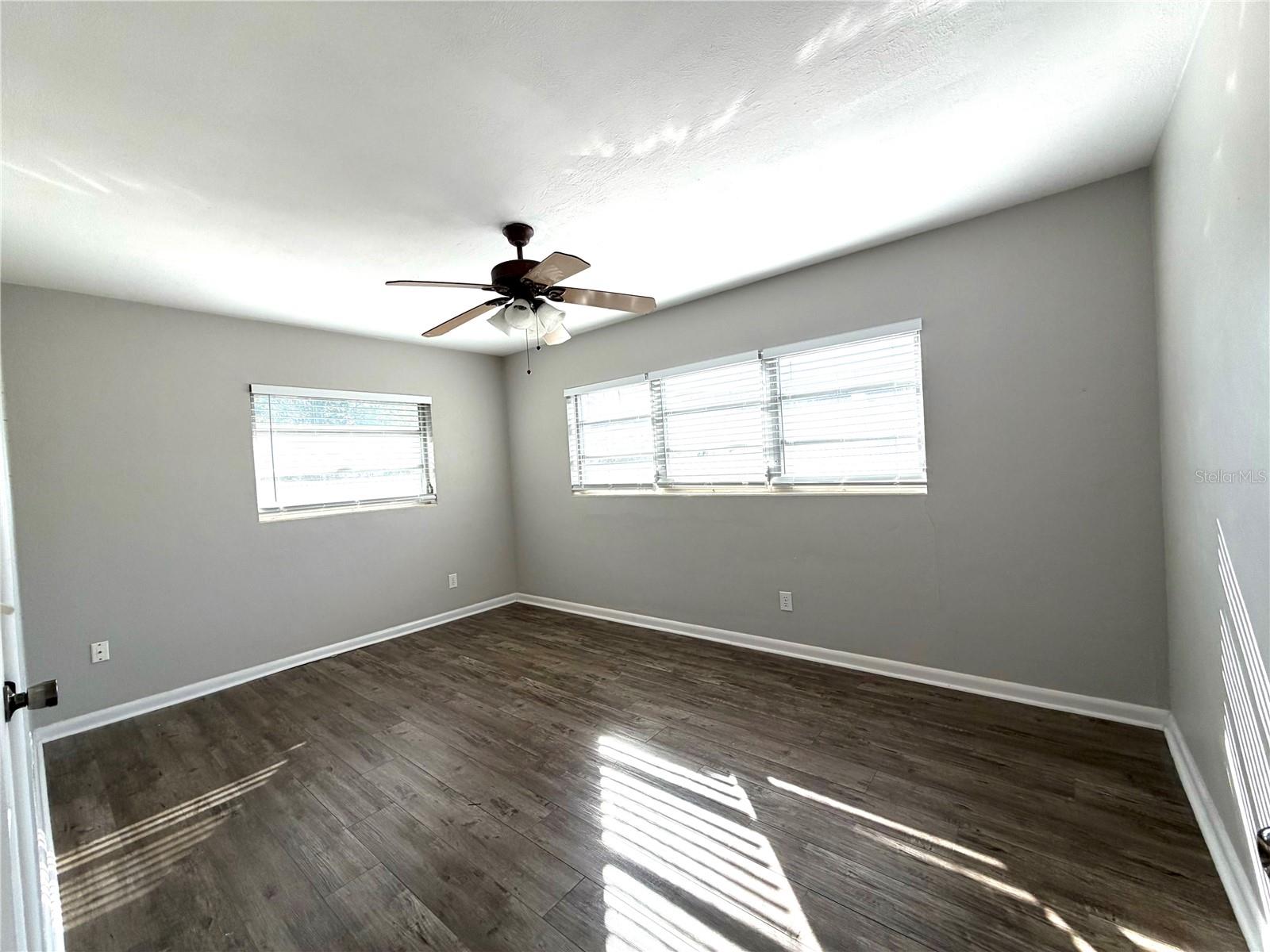 DOVER SHORES FIFTH ADD - Residential