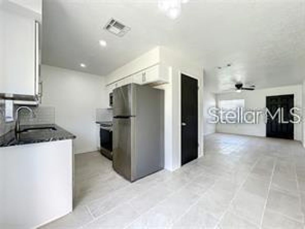 Photo of 5024 W Washington Street, Orlando, FL 32811 (MLS # S5148086)