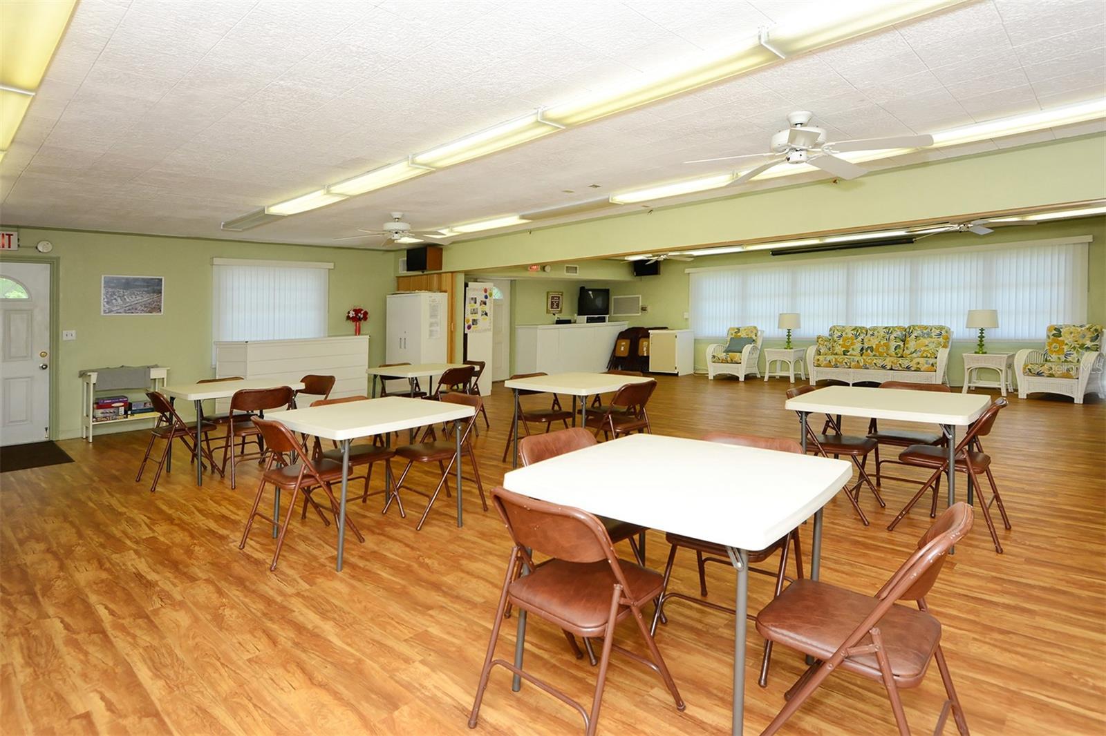 STRATHMORE VILLA SEC 01 - Residential