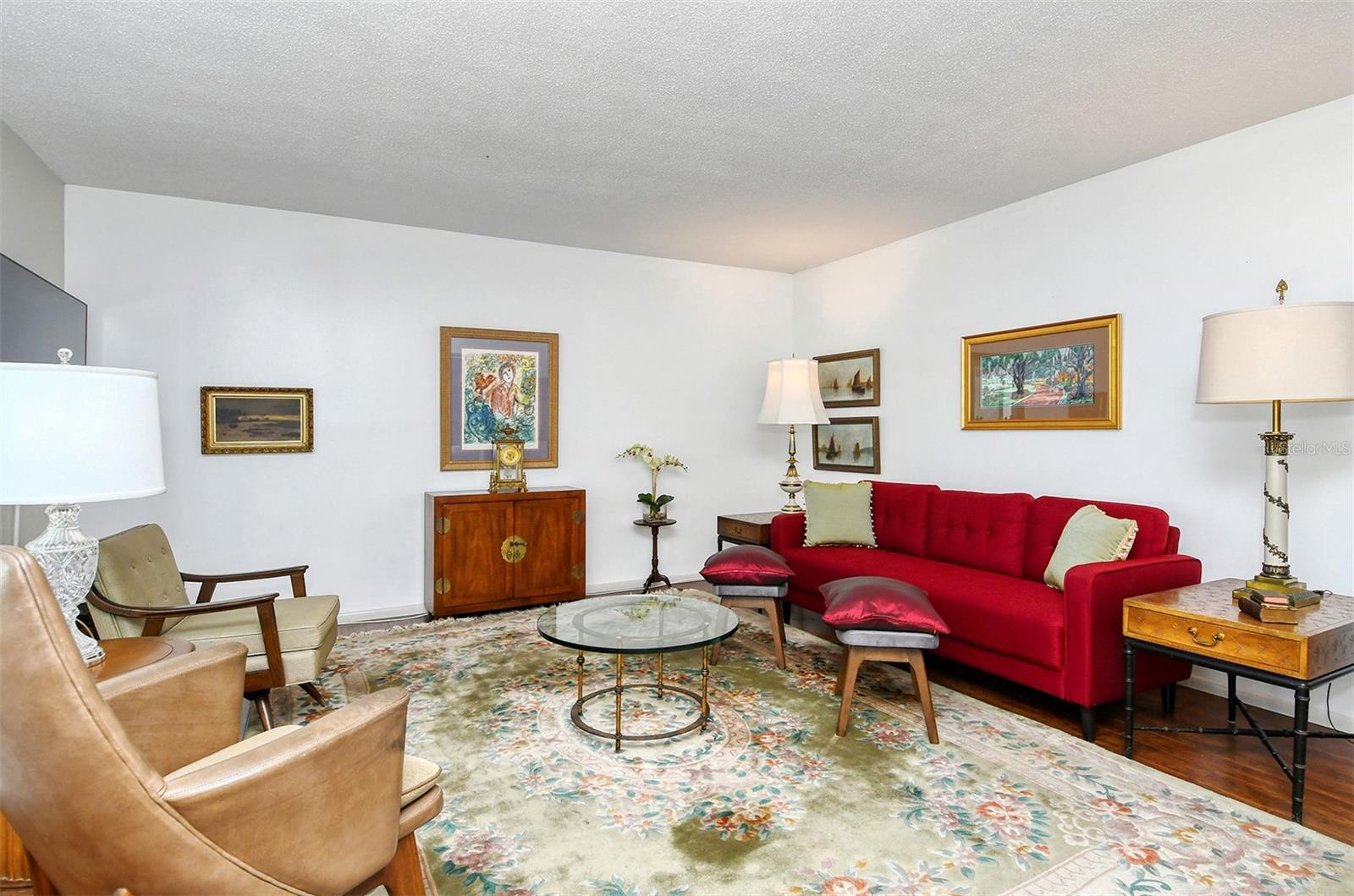 STRATHMORE VILLA SEC 01 - Residential