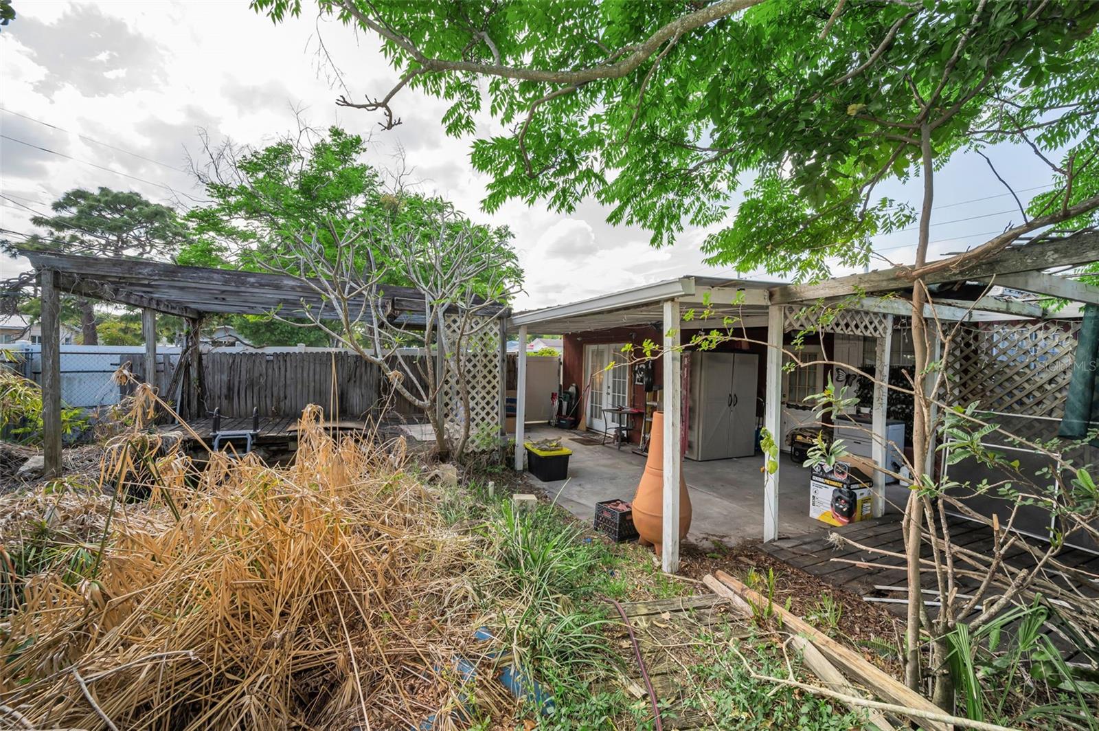 HELOU FOUAD SUB - Residential