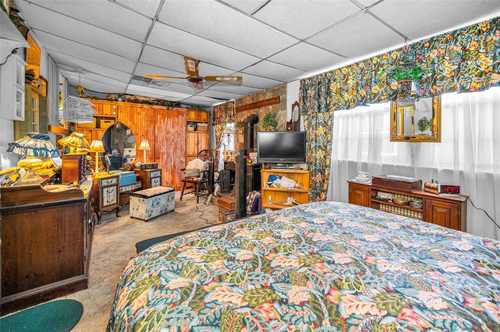 HELOU FOUAD SUB - Residential