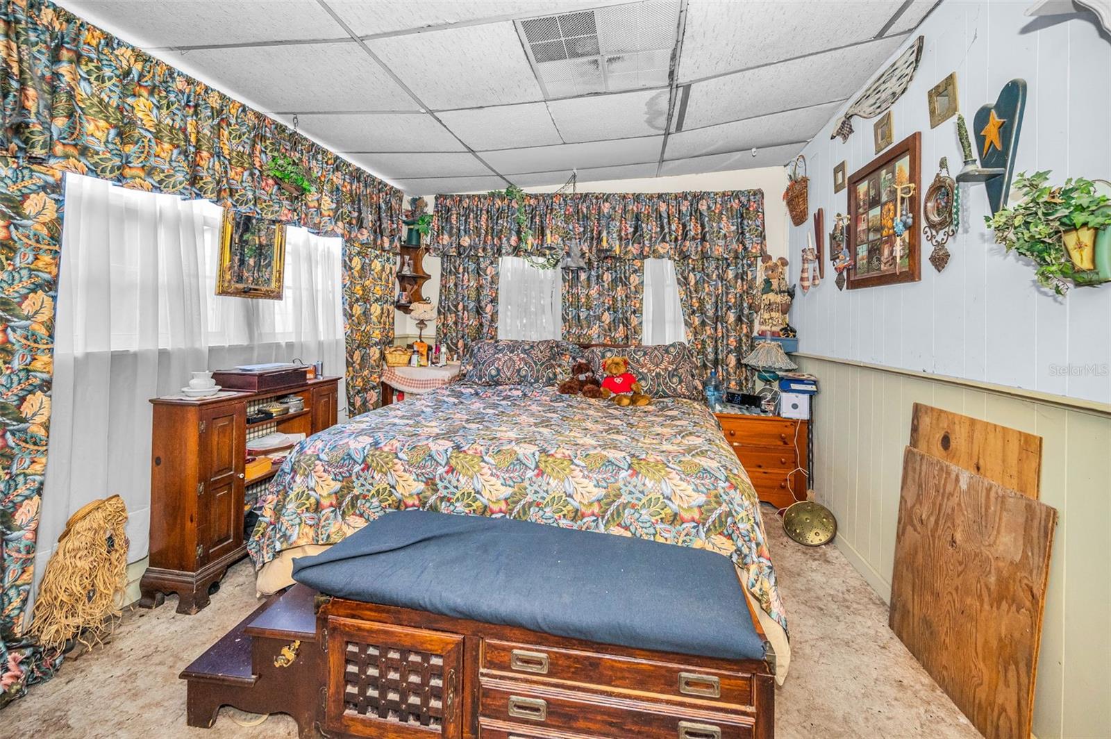 HELOU FOUAD SUB - Residential