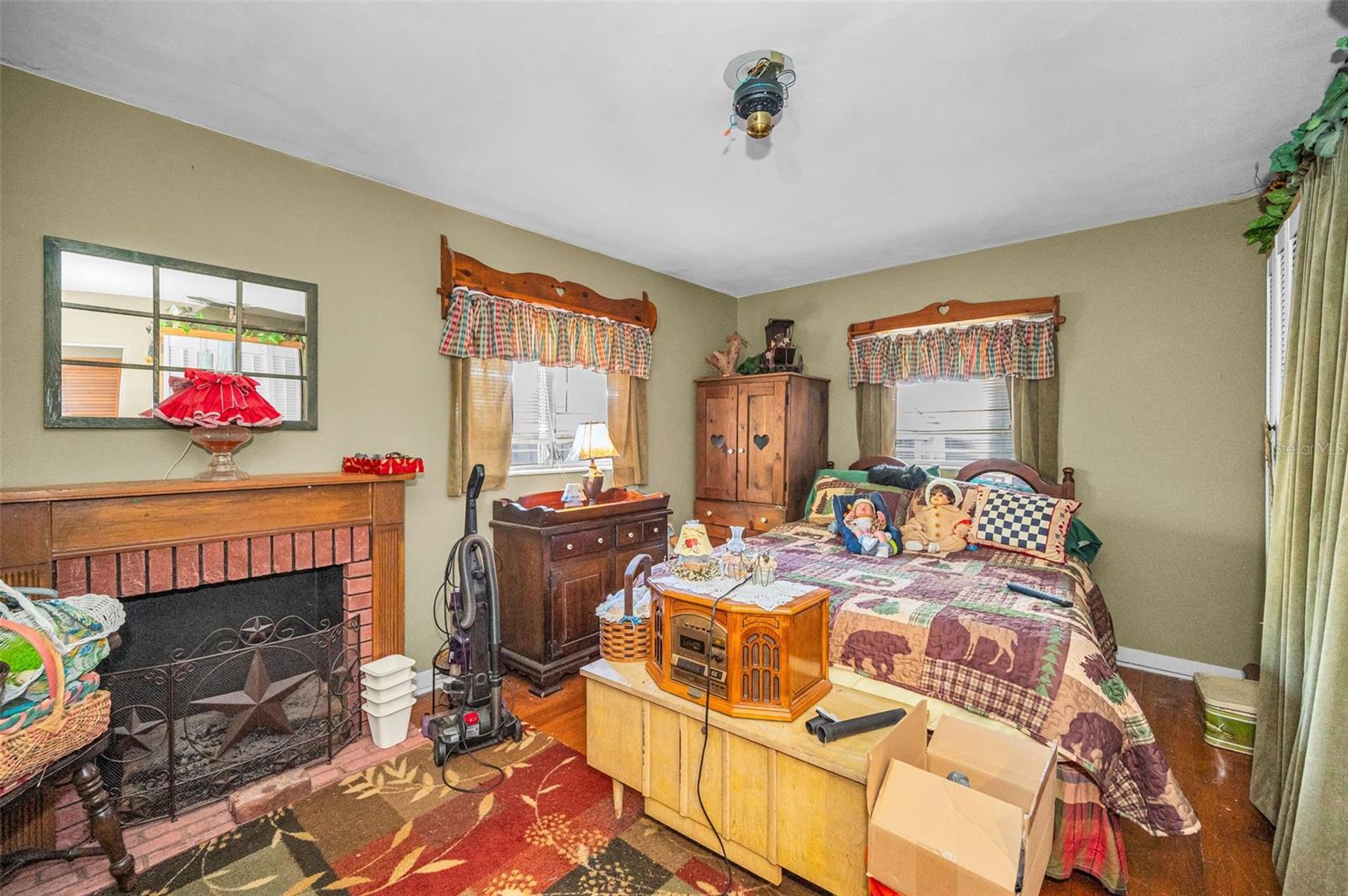 HELOU FOUAD SUB - Residential