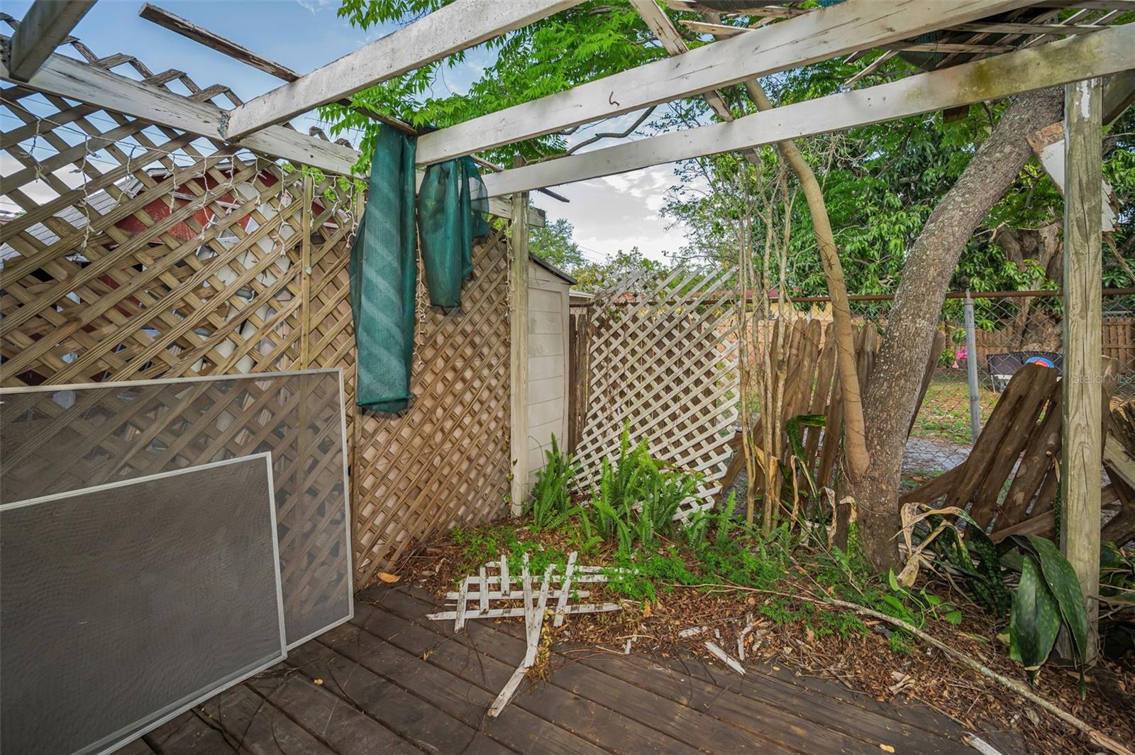 HELOU FOUAD SUB - Residential