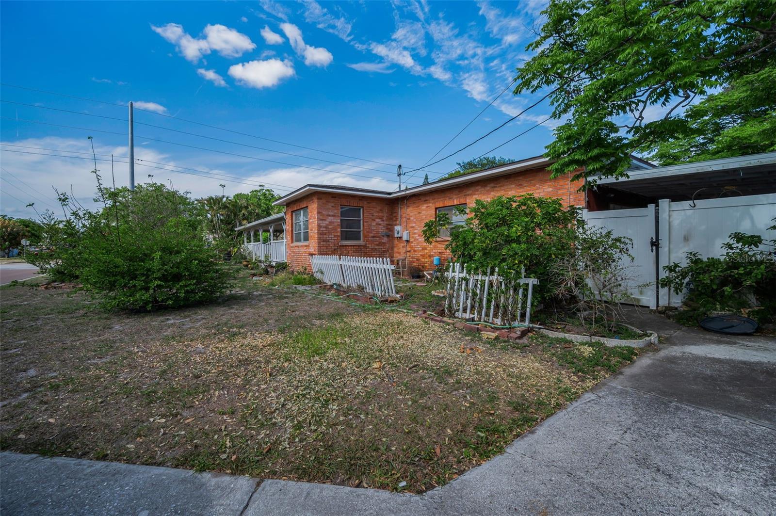 HELOU FOUAD SUB - Residential