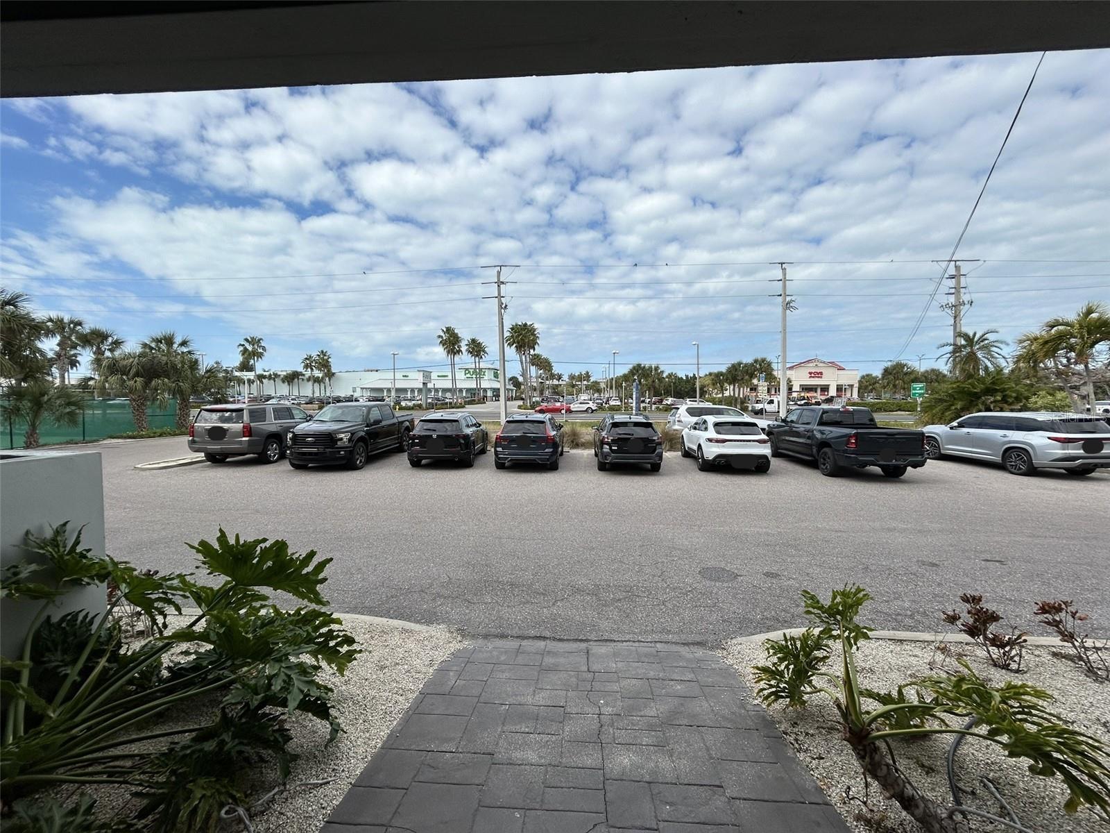 ANNA MARIA SQUARE - Commercial Lease