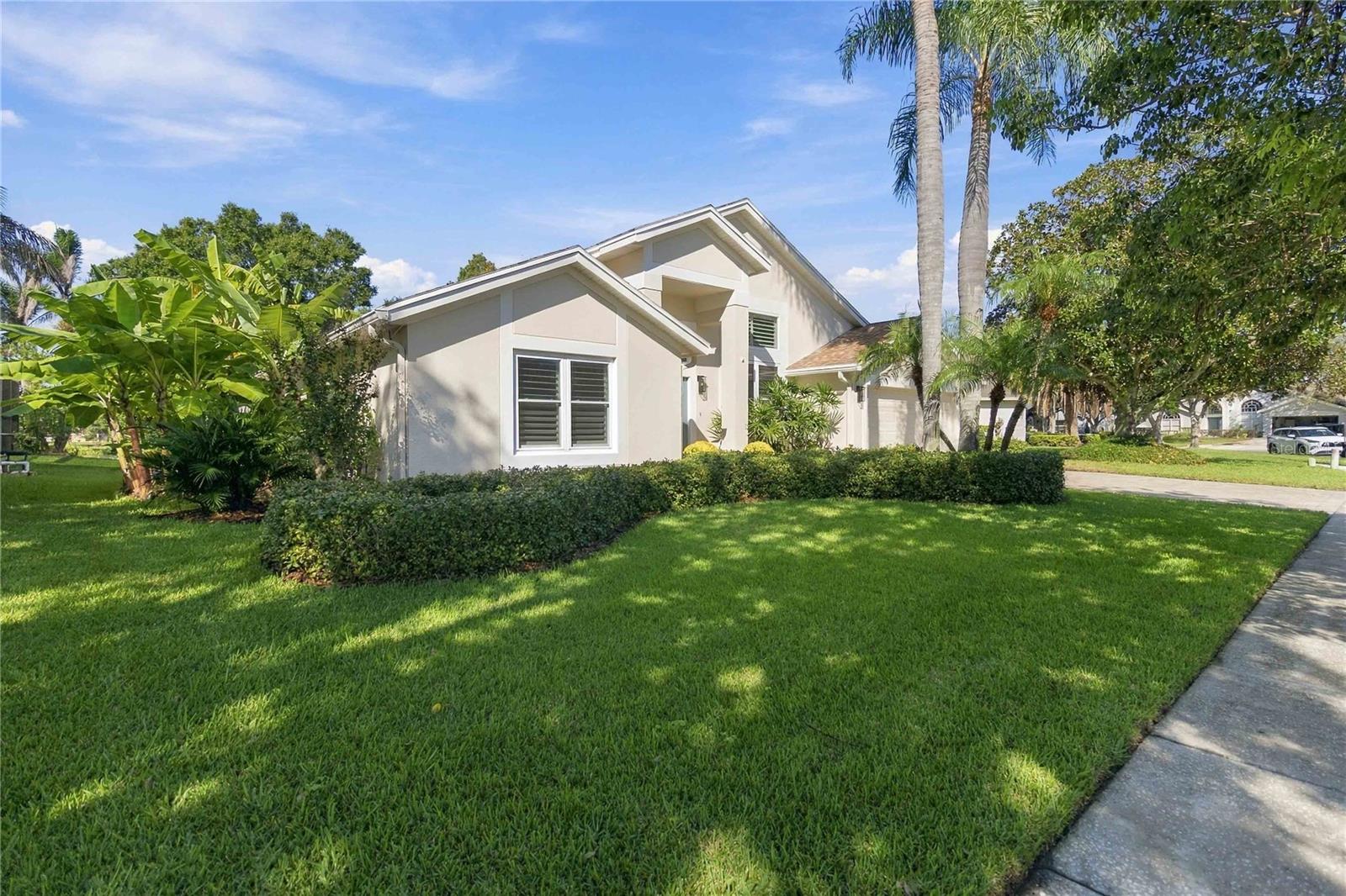 840 GROVESMERE LOOP