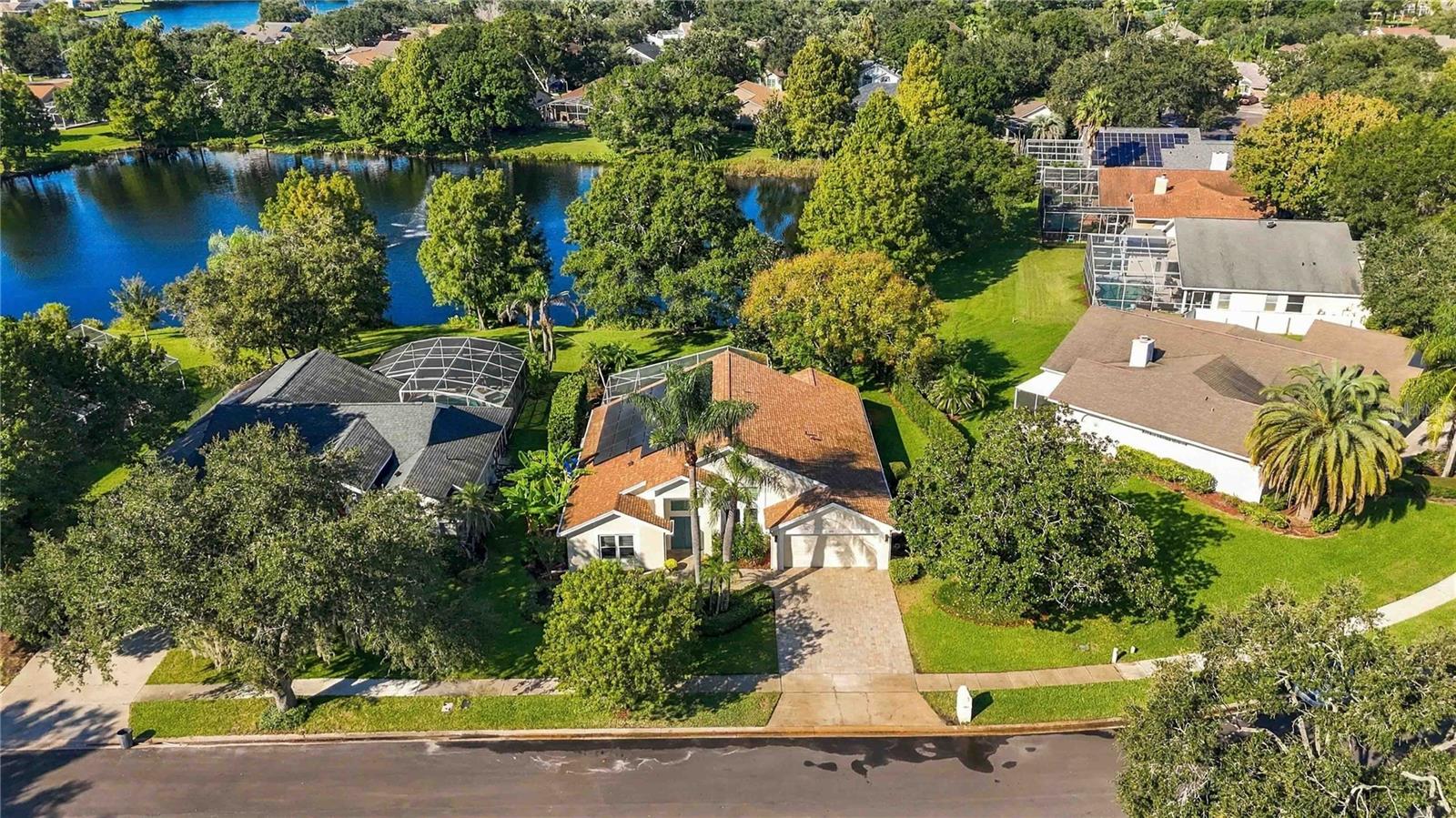 840 GROVESMERE LOOP