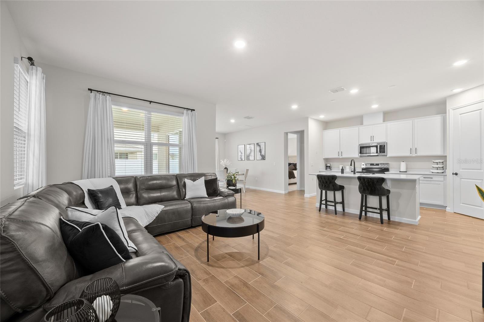 SUTTON PRESERVE - Residential