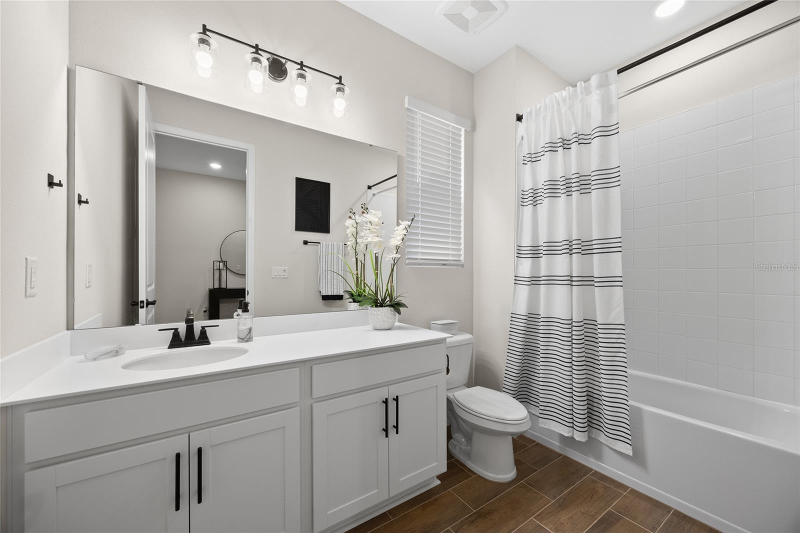 SUTTON PRESERVE - Residential