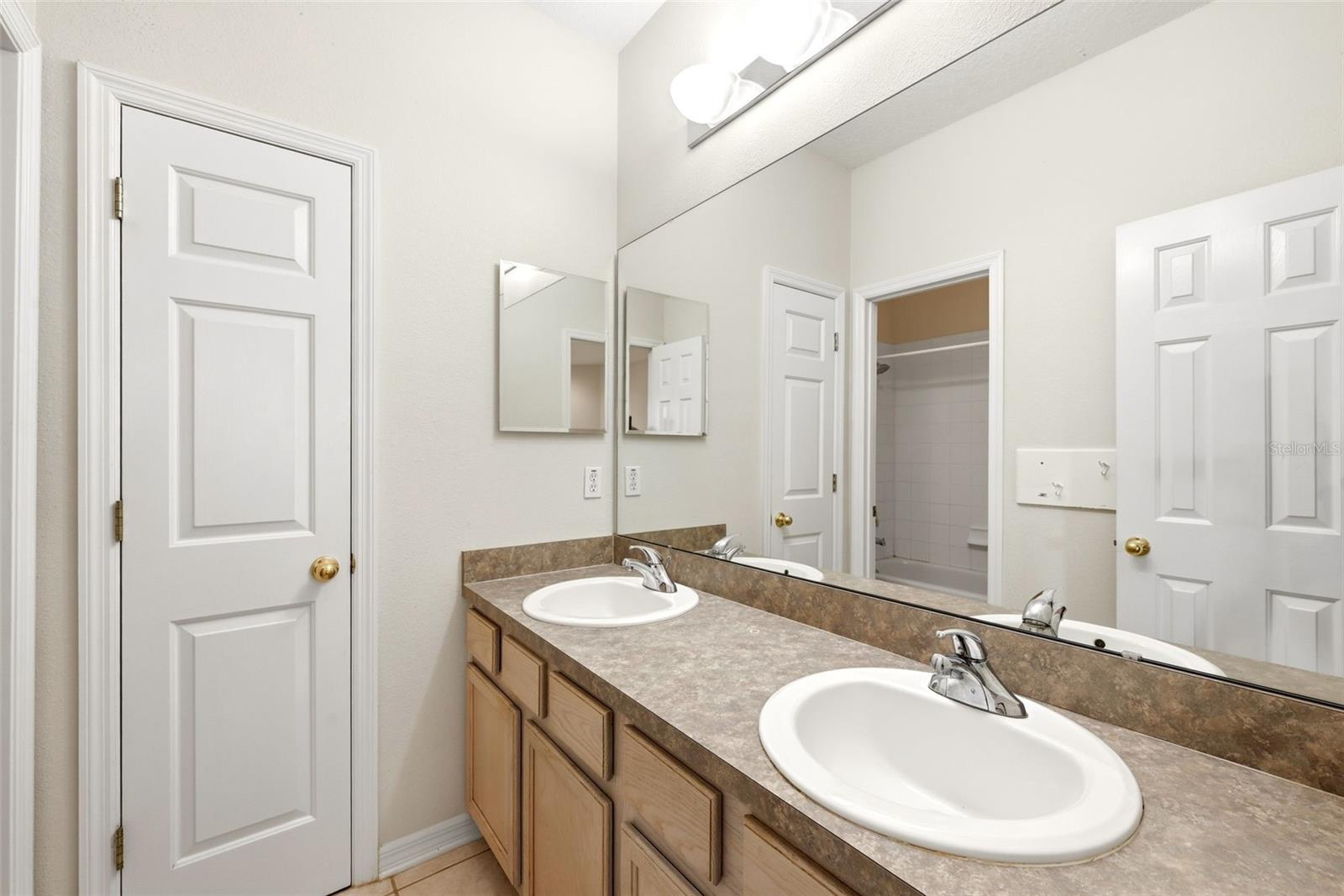 CELEBRATION SOUTH VILLAGE UNIT 3 - Residential