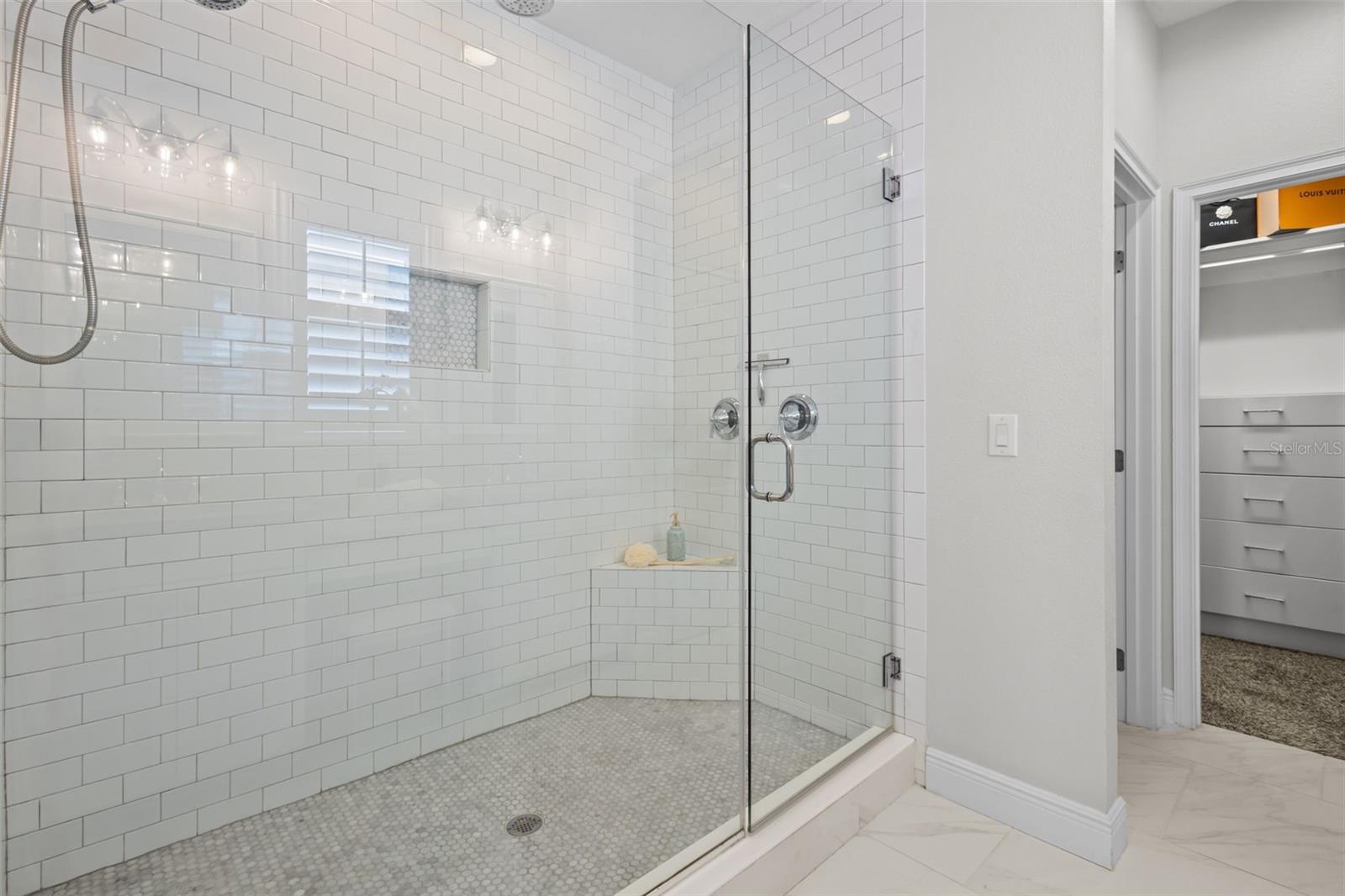 ASTURIA PH 1A - Residential