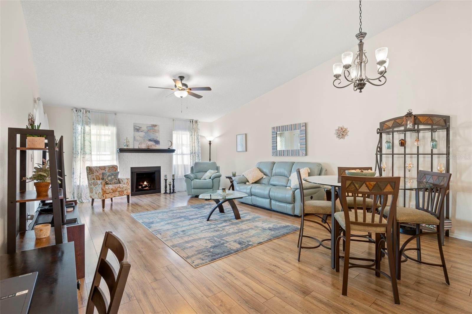 BAYSIDE MEADOWS PH II - Residential