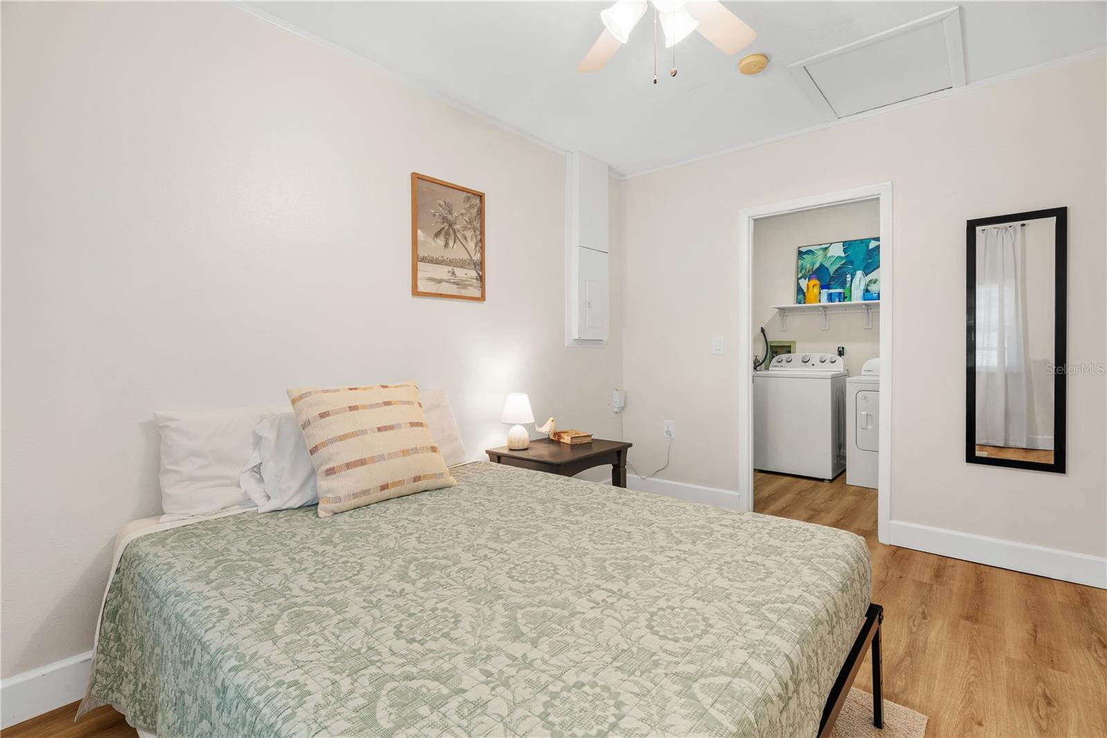 CRESTLINE - Residential